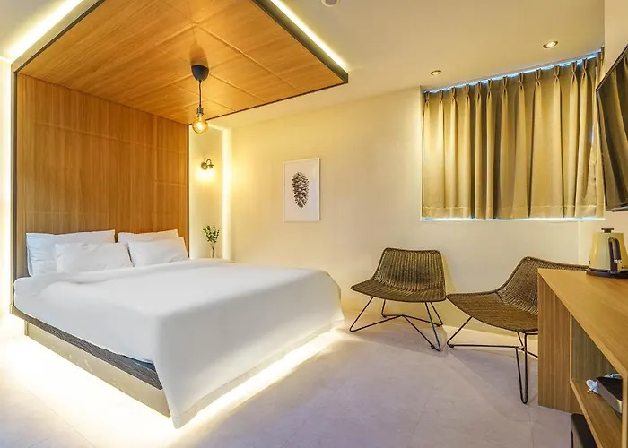 Hotel Less Seoul